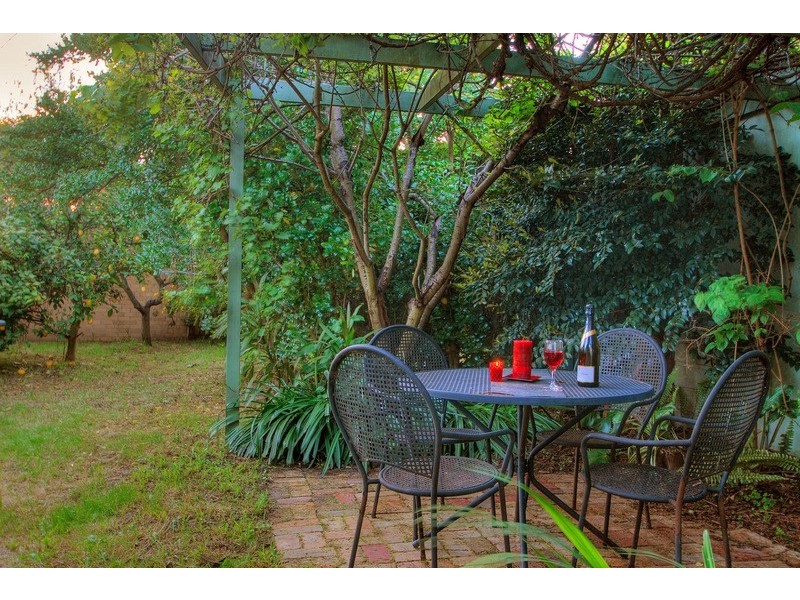 2 Marian Court, Blackburn VIC 3130
