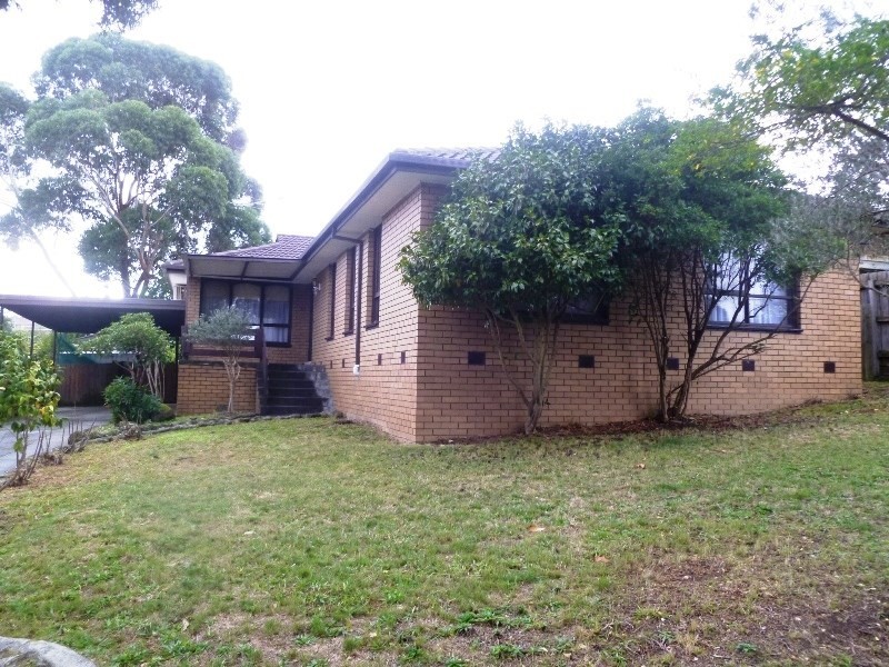 4 Windella Quadrant, Doncaster VIC 3108
