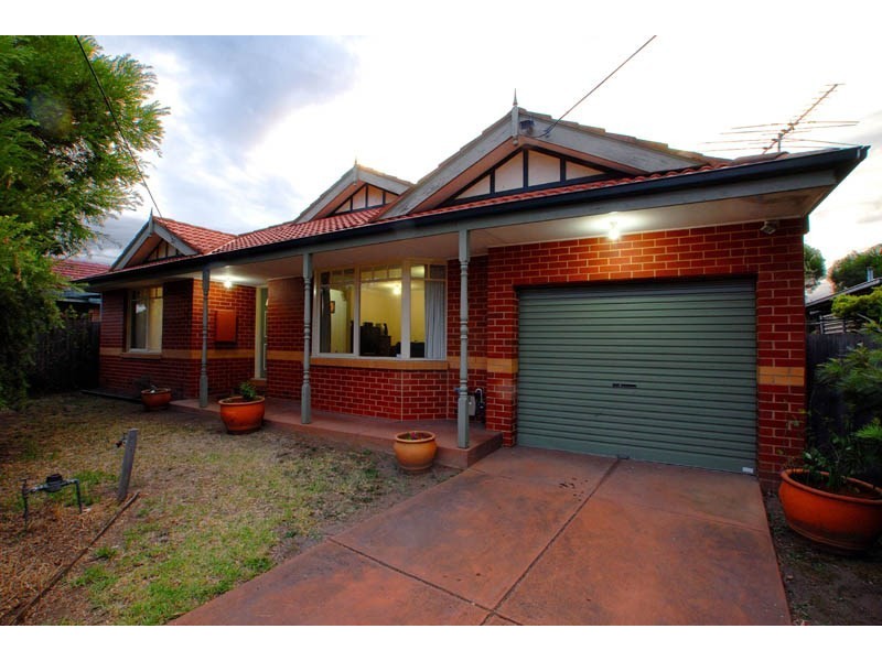 54 Ashmore Road, Forest Hill VIC 3131