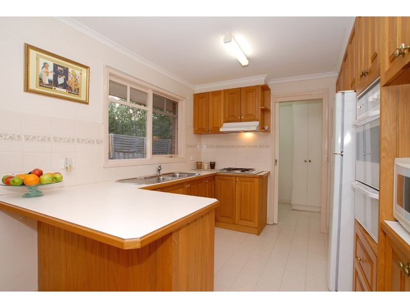 54 Ashmore Road, Forest Hill VIC 3131