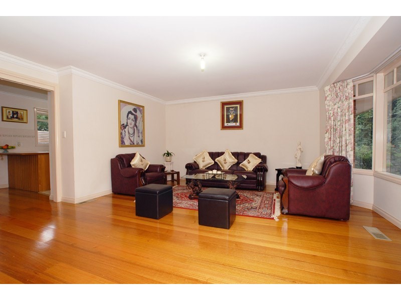 54 Ashmore Road, Forest Hill VIC 3131