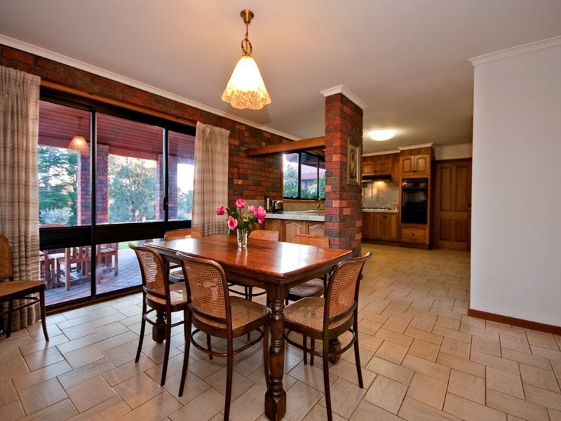 5 White Lodge Court, Donvale VIC 3111