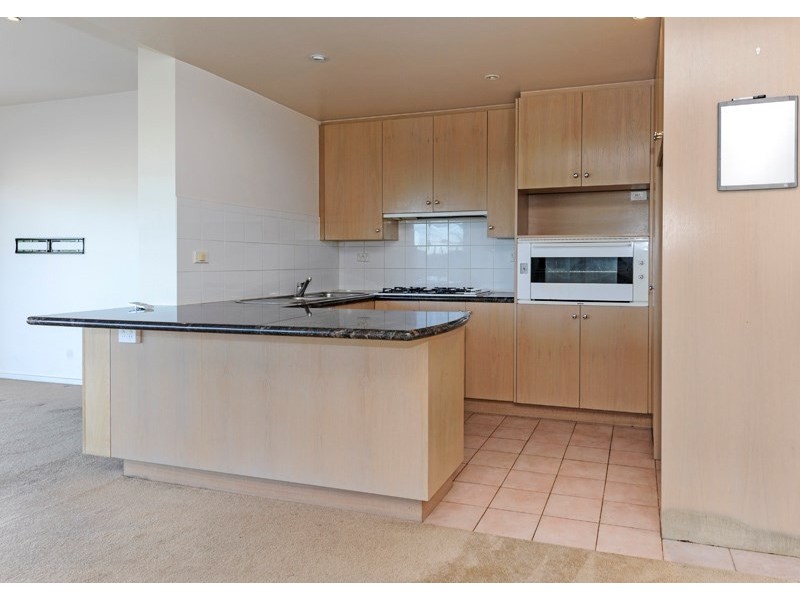 102/1 Sovereign Point Court, Doncaster VIC 3108