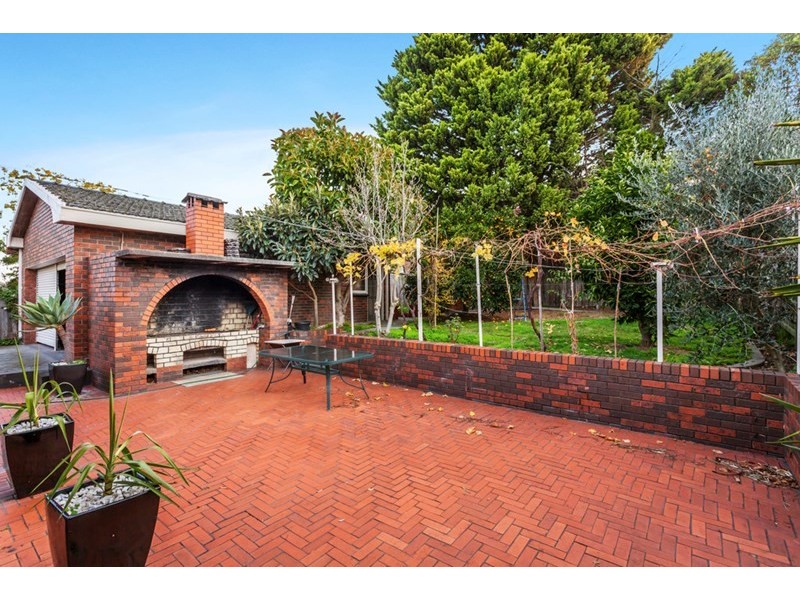 8 Wellington Street, Templestowe Lower VIC 3107