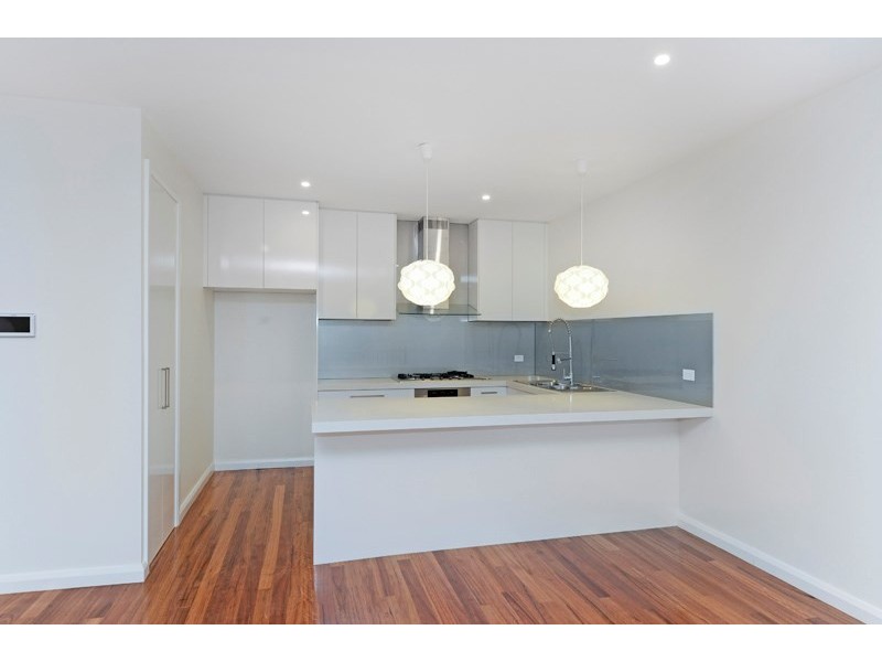 2/224 Blackburn Road, Doncaster East VIC 3109