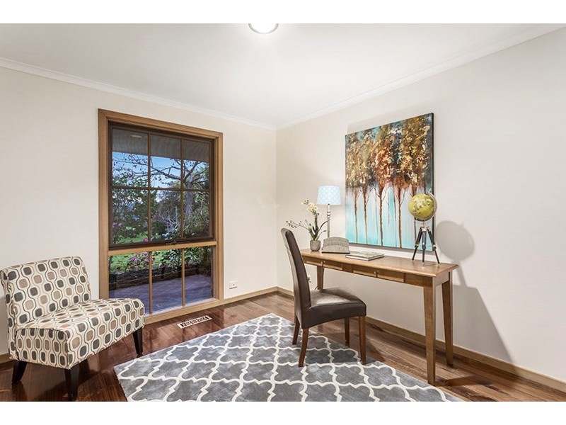 9 Vivienne Court, Doncaster East VIC 3109