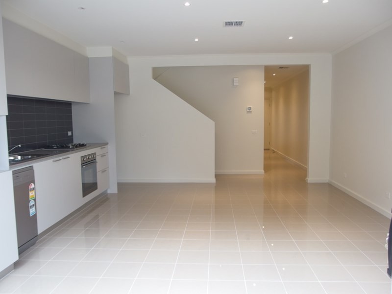 70 Artesian Avenue, Wantirna South VIC 3152