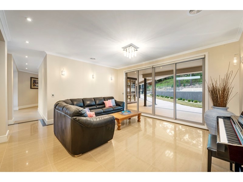 12 St Muir Drive, Warrandyte VIC 3113