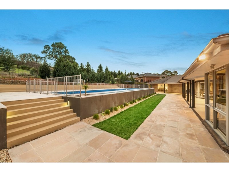 12 St Muir Drive, Warrandyte VIC 3113