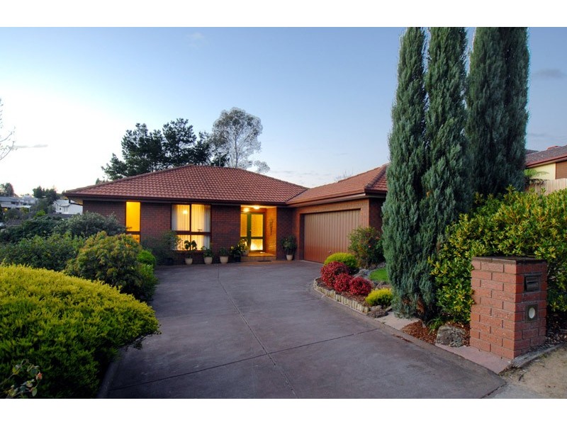 2 Rimmer Place, Doncaster East VIC 3109