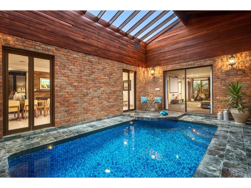 19 White Lodge Court, Donvale VIC 3111