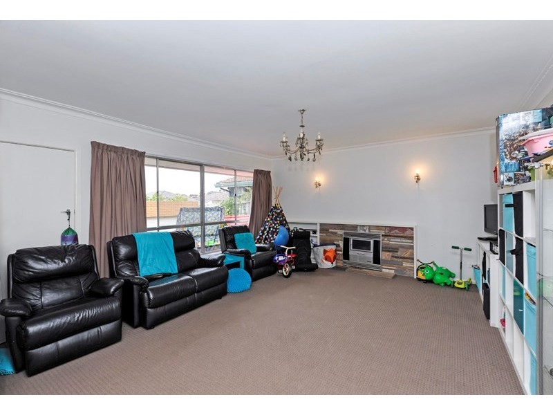 11 Madeleine Street, Doncaster VIC 3108