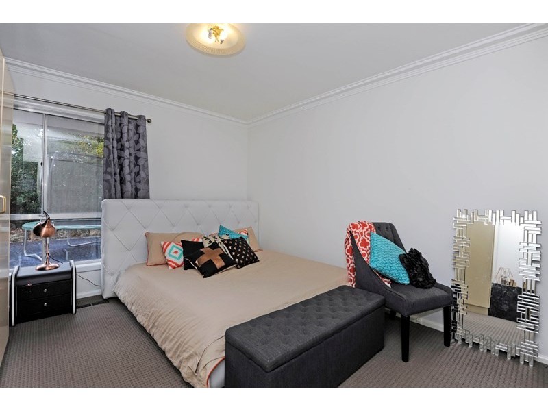 11 Madeleine Street, Doncaster VIC 3108