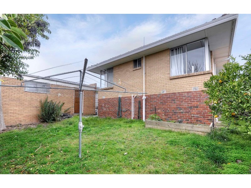 11 Madeleine Street, Doncaster VIC 3108