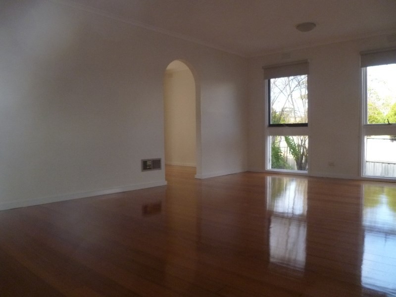 6 Runnymede Street, Doncaster East VIC 3109