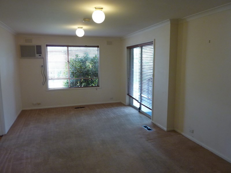 16 Underwood Drive, Donvale VIC 3111