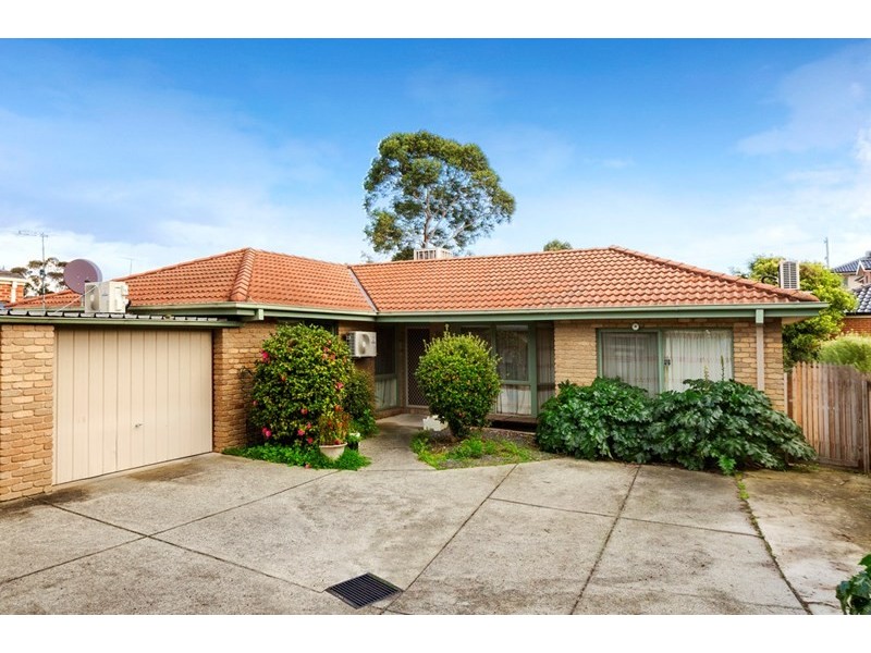 2/3 Mantell Street, Doncaster East VIC 3109