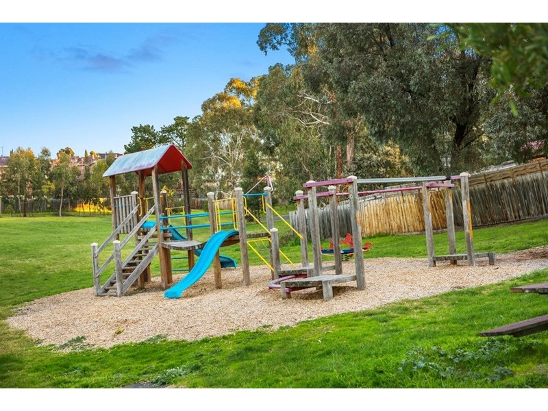 9 Schafter Drive, Doncaster East VIC 3109