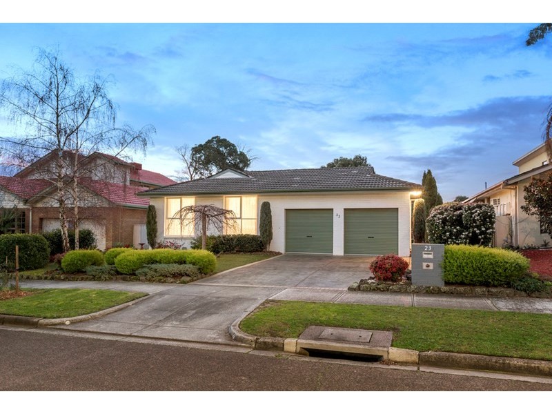 23 Woodlea Street, Doncaster East VIC 3109