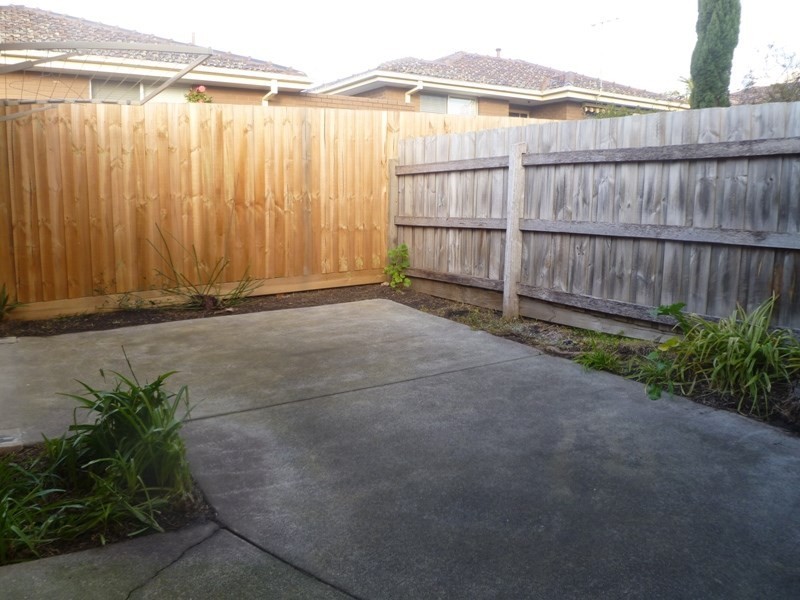 1/2 Barwon Street, Box Hill North VIC 3129