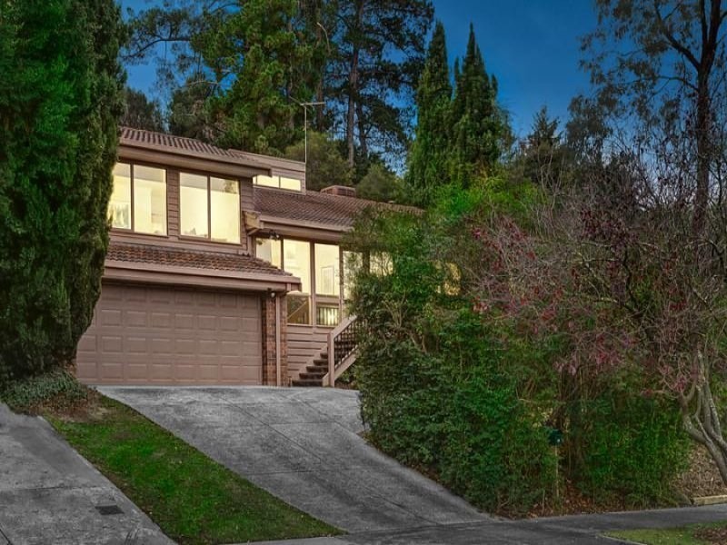 57 Long Valley Way, Doncaster East VIC 3109