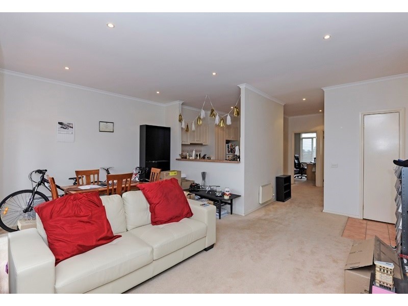 6/243 Blackburn Road, Doncaster East VIC 3109