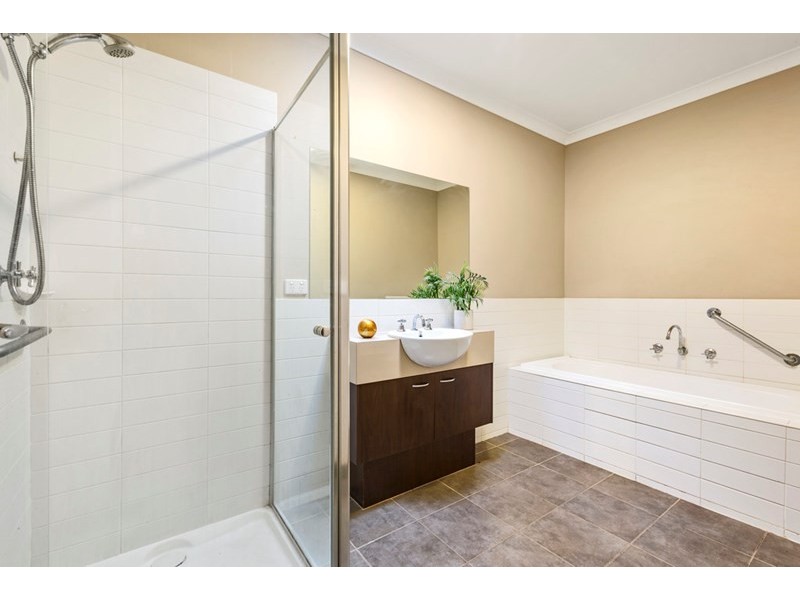 150 Lyndarum Drive, Epping VIC 3076