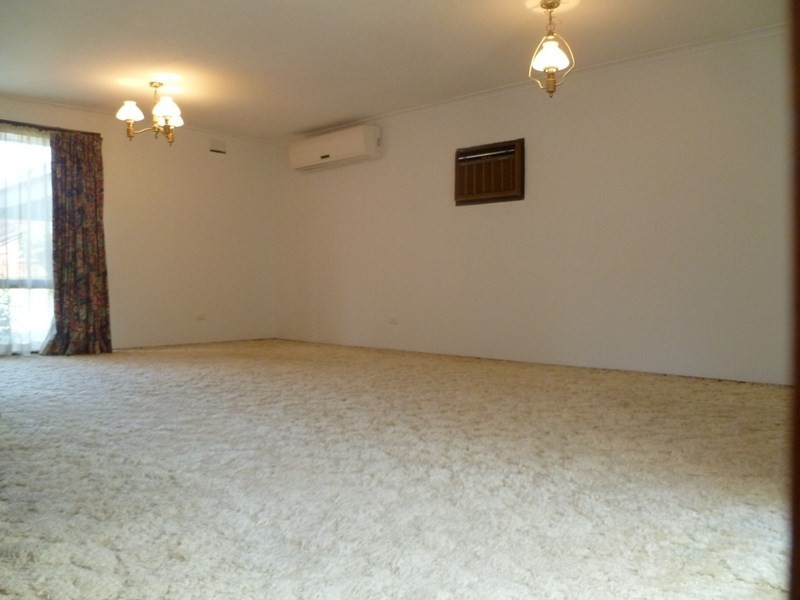 5 Vista Court, Box Hill North VIC 3129