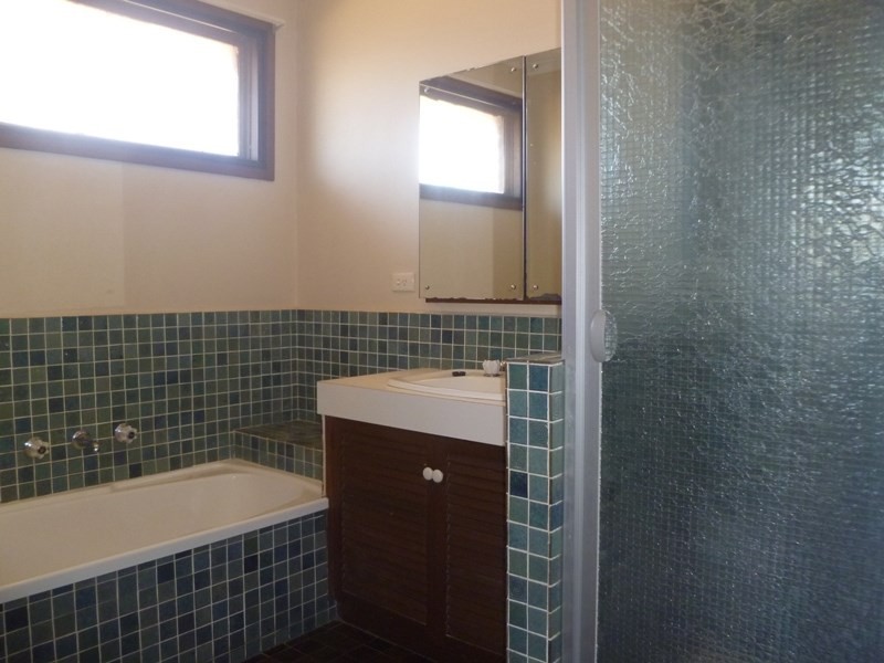 5 Vista Court, Box Hill North VIC 3129