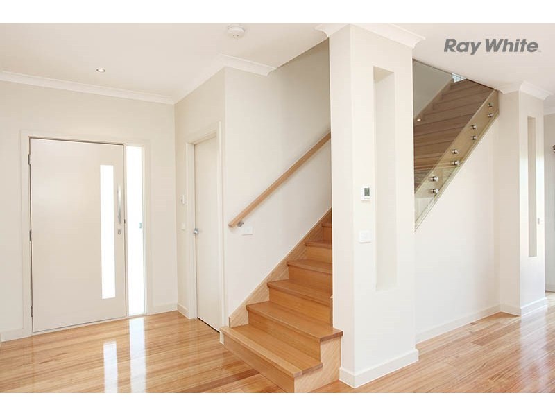 2/44 Dunoon Street, Doncaster VIC 3108