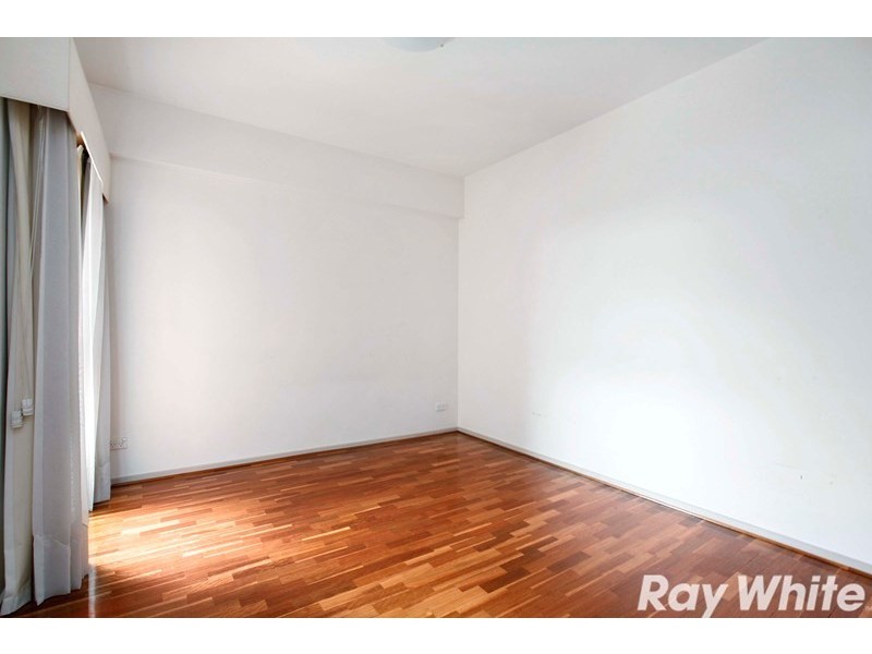 304/1 Sovereign Point Court, Doncaster VIC 3108