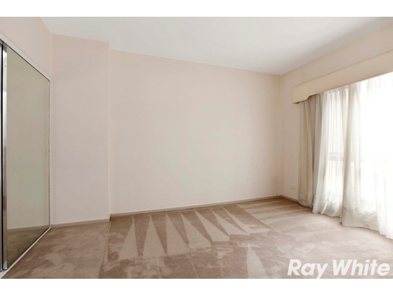 304/1 Sovereign Point Court, Doncaster VIC 3108