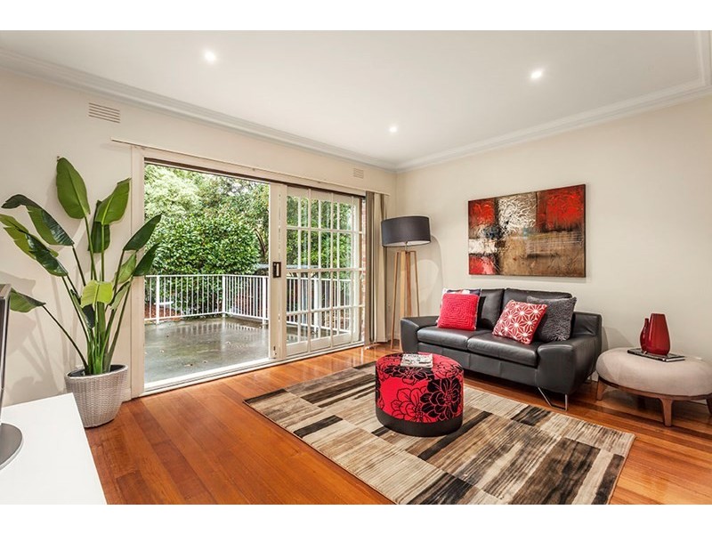 24 Hedge End Road, Nunawading VIC 3131