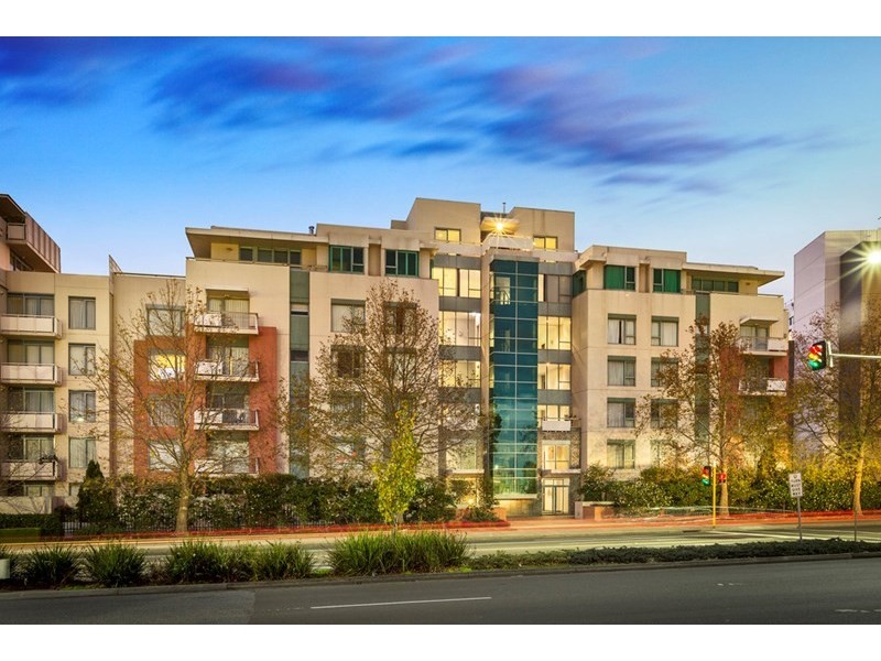 502/1 Sovereign Point Court, Doncaster VIC 3108
