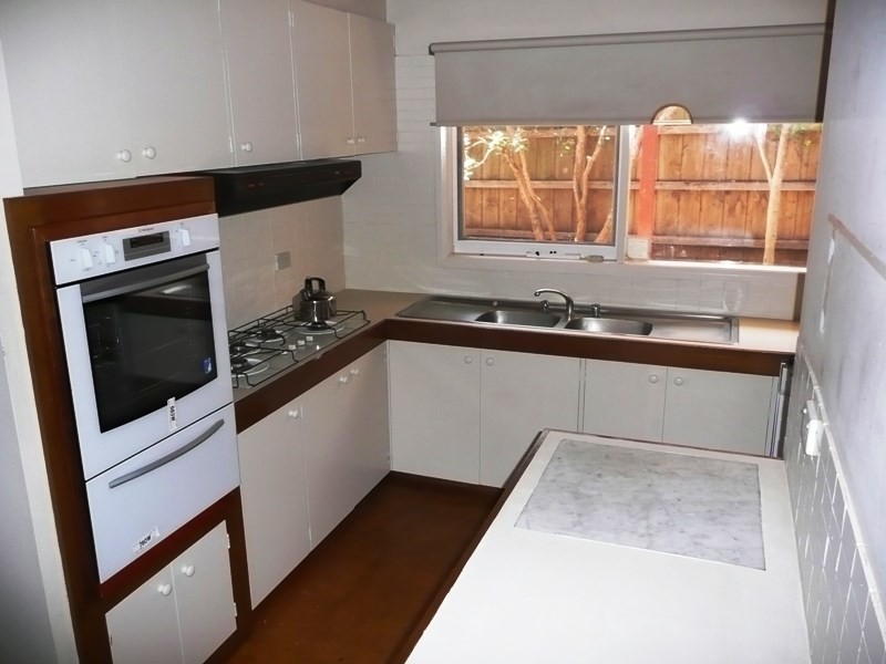 17 Gilmore Road, Doncaster VIC 3108