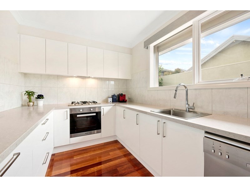 3 Raven Street, Doncaster East VIC 3109
