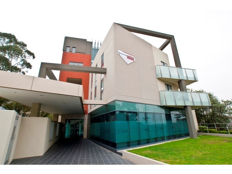 304/8 Clay Drive, Doncaster VIC 3108