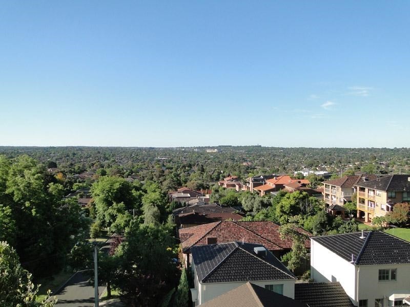 304/8 Clay Drive, Doncaster VIC 3108