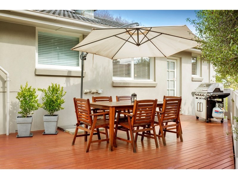 19 Bayley Grove, Doncaster VIC 3108