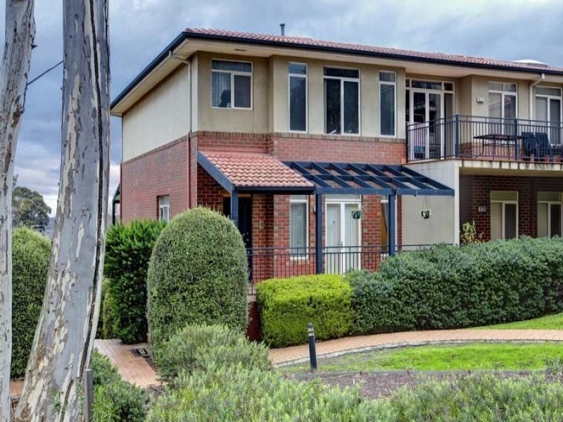15/243 Blackburn Road, Doncaster East VIC 3109