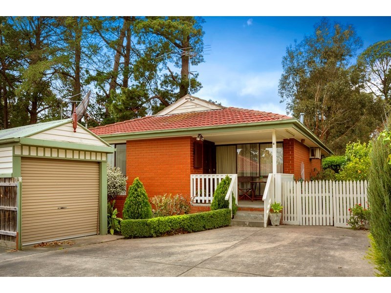 2/15 John Street, Ringwood North VIC 3134