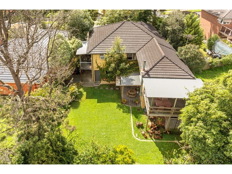 2 Monaco Street, Doncaster VIC 3108