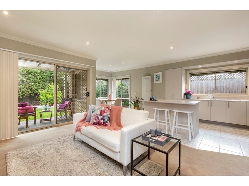 12 Hamal Street, Donvale VIC 3111