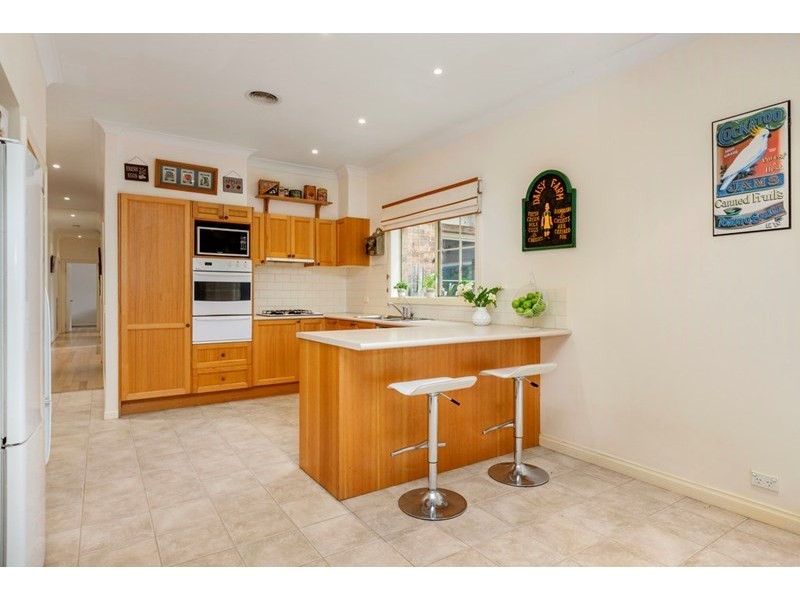 6 Timothy Court, Templestowe VIC 3106