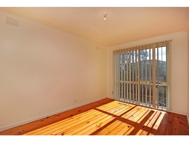 17 Inglewood Close, Doncaster East VIC 3109