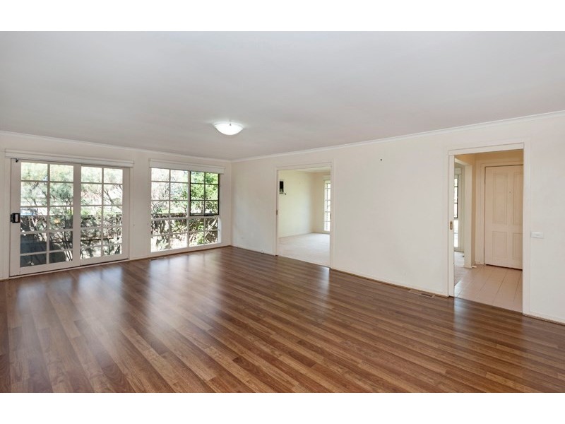 13 Devon Drive, Doncaster East VIC 3109