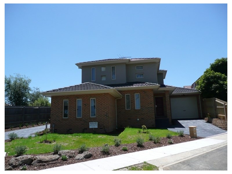 49 Whittens Lane, Doncaster VIC 3108
