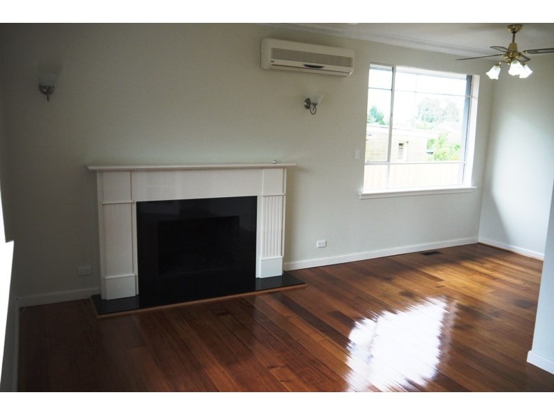 1/3 Maude Street, Box Hill North VIC 3129