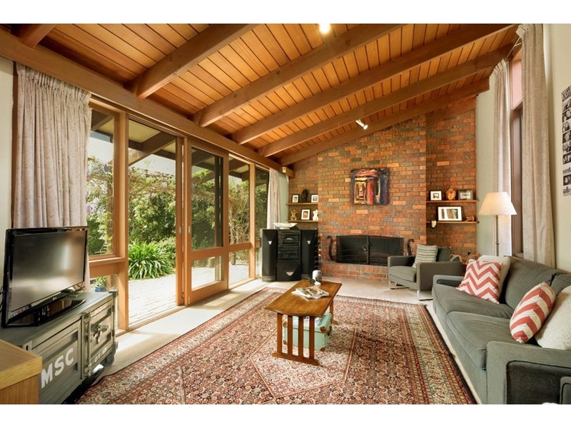 33 Sinclair Avenue, Templestowe Lower VIC 3107