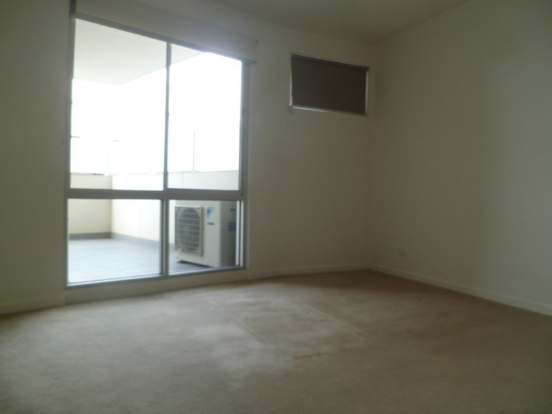 303/18 Berkeley Street, Doncaster VIC 3108